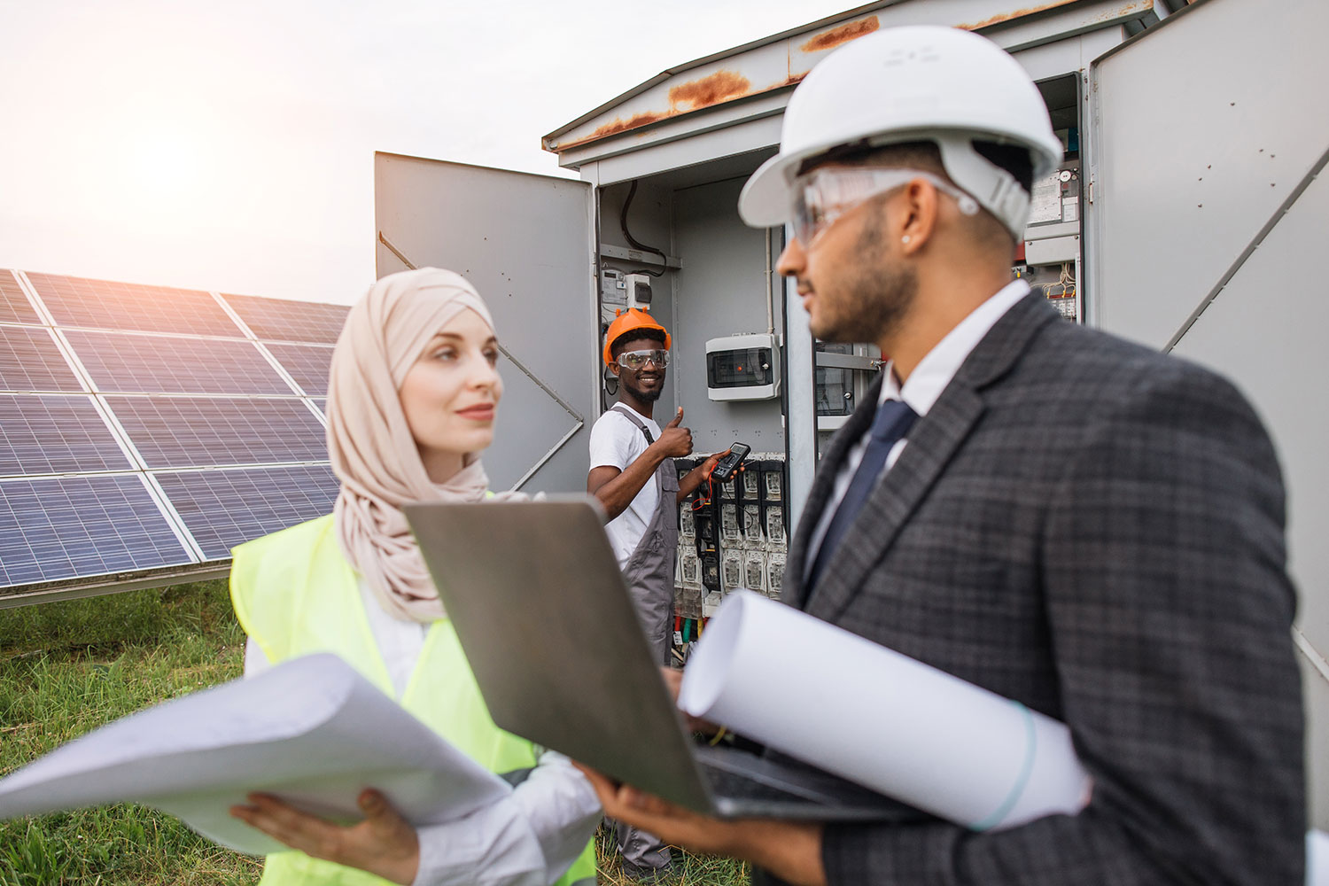 Comparing Solar Batteries to Find the Best Option