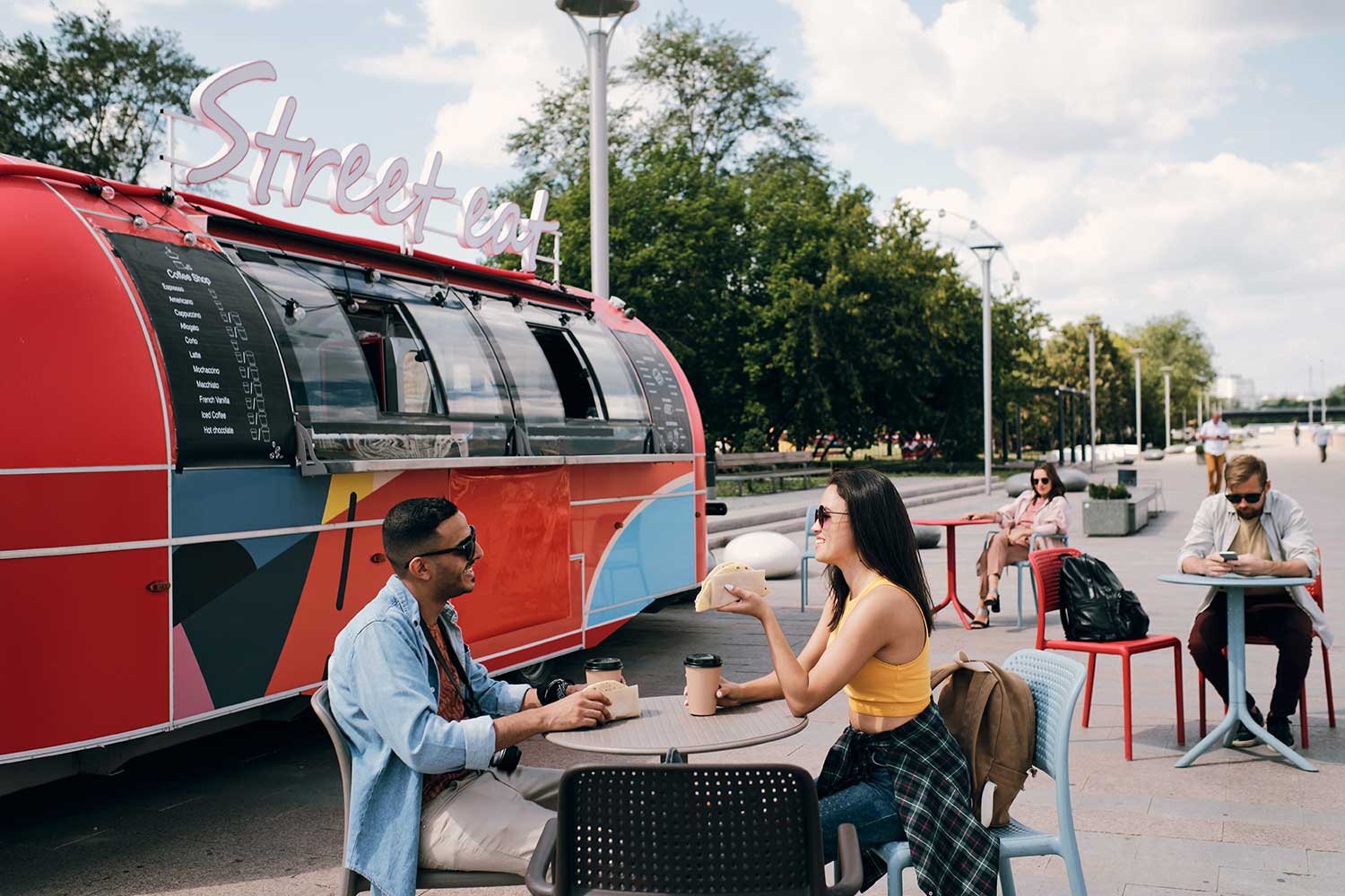 Street Art and Cafés in Berlin